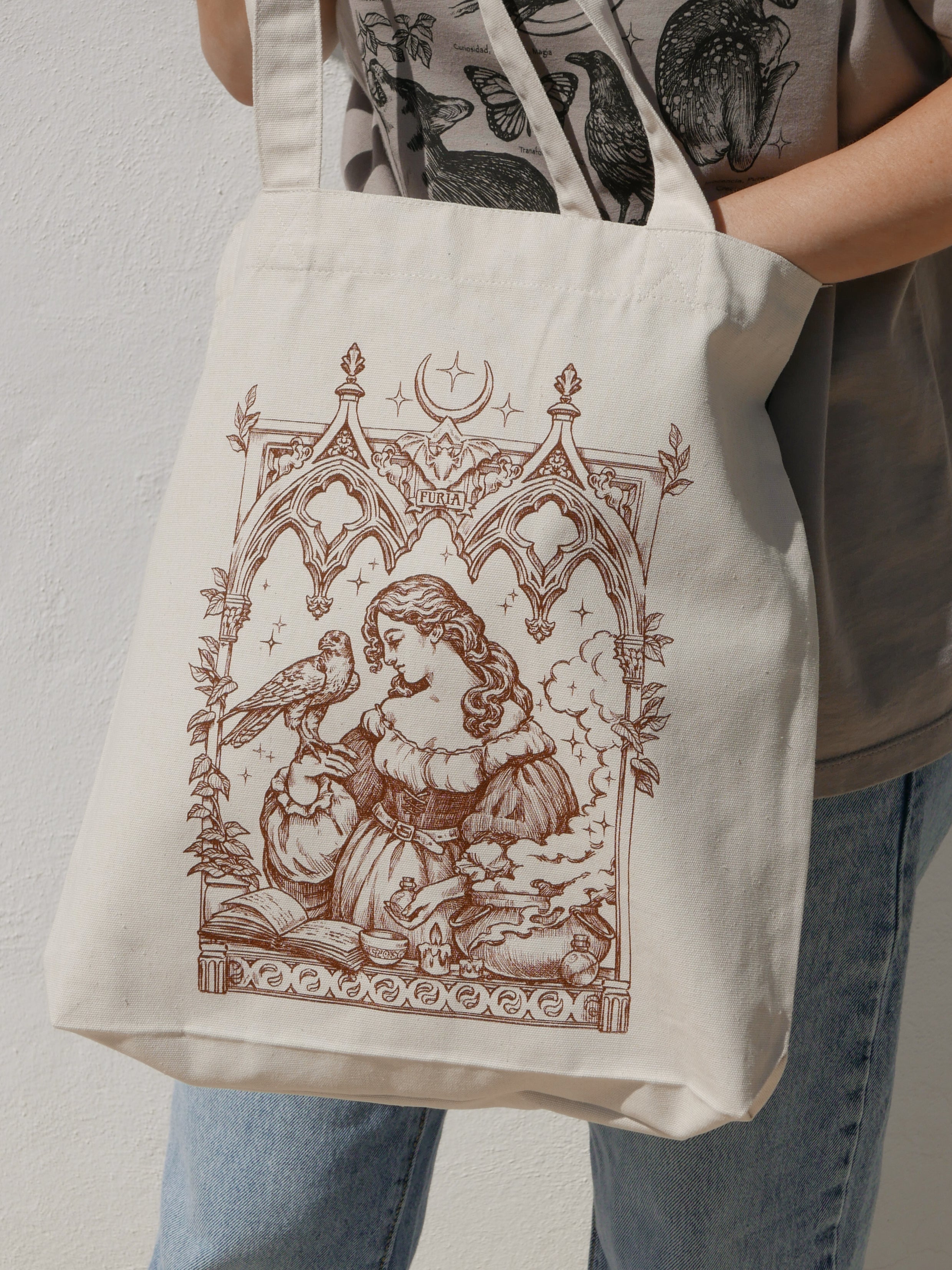 Tote Witch Brewing Potion©